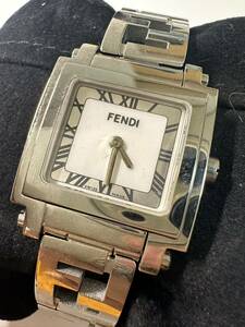 FENDI フェンディ QZ 009-6000L-880 レディース　腕時計 スクエア 箱付き 稼働品