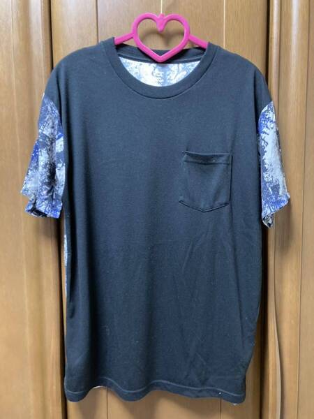グラニフ 黒×木鳥Tシャツ