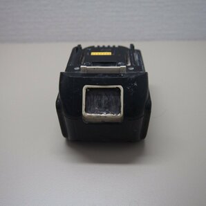 [9356-001S] Makita バッテリ BL1860B 18V・6.0Ah 【中古】 現状販売 ボタン破損 通電確認 マキタ 純正 バッテリー 充電池の画像4