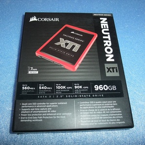 CORSAIR 2.5インチ 960GB SSD 「 CSSD-N960GBXTI 」 未開封品の画像1