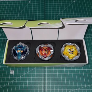 ベイブレードX 3on3デッキケース用スポンジ BEYBLADE X