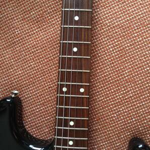 Fender Japan ストラトキャスター・ローズネック・黒ST62 フェンダージャパン Lシリアル1991～1992年製の画像4