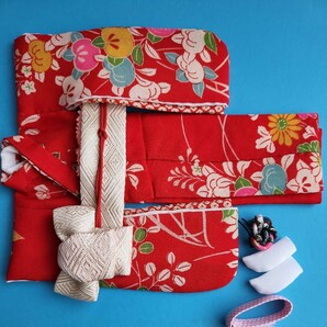 ◆リカちゃんの正絹お着物、赤色に花、handmade 、可愛い◆の画像5