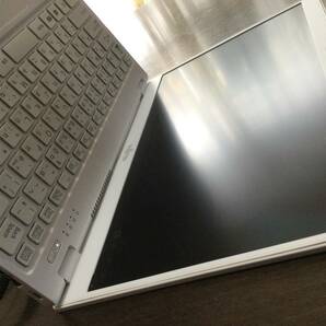 FUJITSU 富士通 ライフブック LIFEBOOK UH75/C3 COREi7 8th Gen 起動確認 ジャンクの画像7