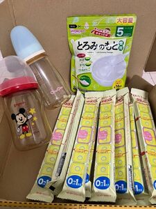 プラスチック哺乳瓶 2本 ほほえみ らくらくキューブ とろみのもと徳用