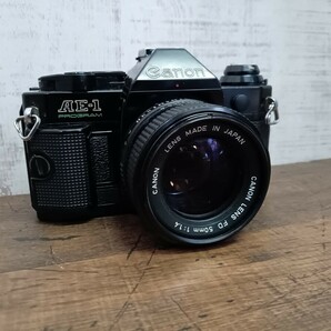 Canon AE-1 PROGRAM FD 1:1.4 50mm 一眼レフ フィルムカメラキャノン プログラム ジャンクの画像1