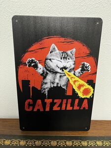 ブリキ　看板 猫　CATZILLA　キャット　レトロ　アンティーク雑貨　インテリア　コレクションに