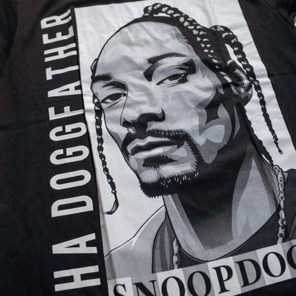 【未使用】L / 音楽 SNOOP DOGG スヌープドッグ THA DOGGFATHER 大判プリント HIPHOP ブラック 黒 Tシャツ デッドストック 