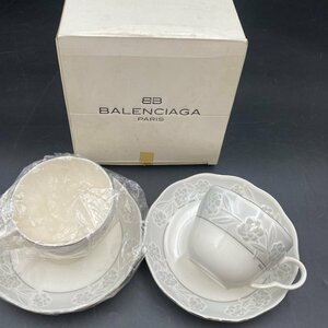 G0406S56 バレンシアガ YAMAKA カップ&ソーサー ペア　2客 銀彩 花柄 BALENCIAGA ヤマカ 美品