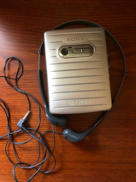 SONY WM-MV1mdr-w14ソニー ウォークマン ジャンク品 WALKMAN