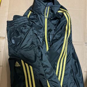 adidas セットアップ ウインドブレーカー ジャージ　黒金　上下 CLIMAPROOF Oサイズ　ポリエステル