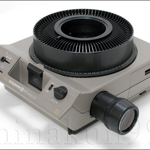 Kodak スライド プロジェクター Ektagraphic III ATS 自動映写可能 予備ランプ付 コダック エクタグラフィック 3 スライド 映写機の画像1