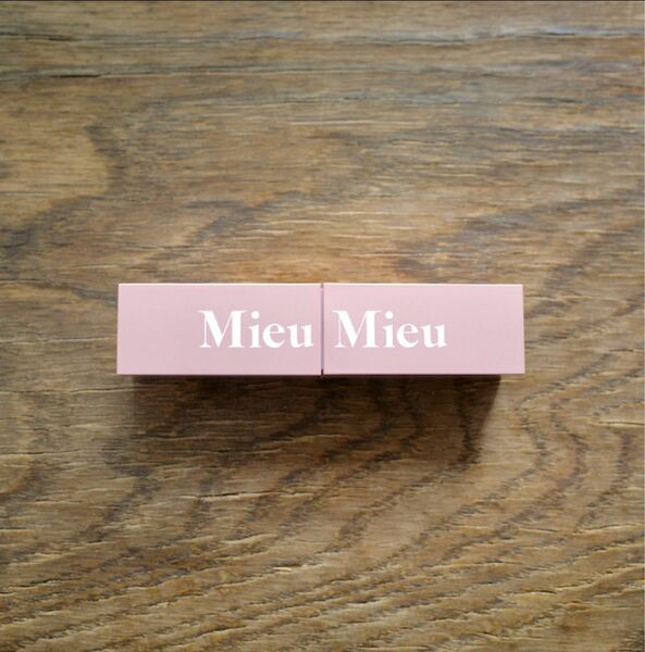 Mieu Mieu ミュミュStik エスティック #2 ホーユー 練り香水 まとめ髪　リップ型マルチスティック