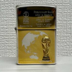 ＃269C【火花確認済】ZIPPO ジッポ FIFA WORLD CUP 2002 ワールドカップ オイルライター 喫煙具 喫煙グッズ J 01 2001年 ゴールド シルバーの画像1