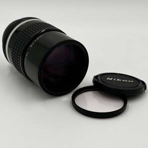 #460 Nikon ニコン NIKKOR 135mm 1:2.8 一眼レフ カメラレンズ 一眼レフカメラ マニュアルフォーカス レンズカバー付きの画像1