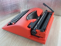 ヴィンテージ★スペイン製★Typewriter タイプライター★olivetti 112 オリベッティ 112★赤　RED レッド_画像5