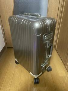  suitcase aluminium ( Rimowa inspection )