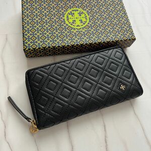 342 美品 TORYBURCH トリーバーチ 長財布 ラウンドファスナー