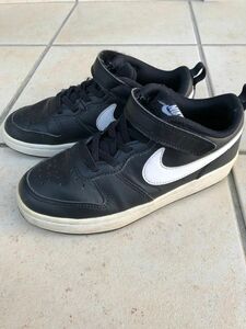 NIKE COURT BOROUGH LOW2ナイキ　コート　バーロウ2スニーカー　JP21cm