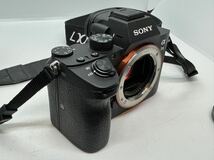 美品 SONY α 7III ILCE-7M3 ミラーレス一眼 / FE 1.8/50 0.45m/1.48ft SEL50F18F 【HH137】_画像3