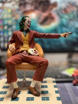 DC JOKER ジョーカー バットマン PVCフィギュア_画像2