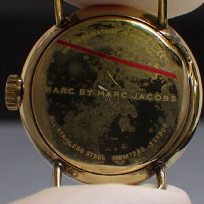 C53 送料無料 当時物 MARC BY MARC JACOBS マークバイマークジェイコブス クォーツ 動作品 MBM1285 レディース 腕時計の画像4