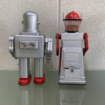 ロボット　Mr.CHIEF astro spaceman Robot ミスターチーフ　ジャンク品 ブリキ玩具　ロボット　おもちゃ セット　2点_画像3