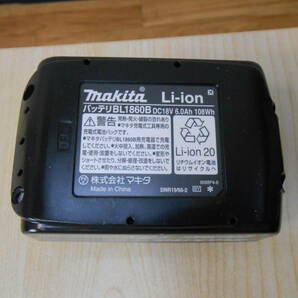 24930 新品 未使用 makita マキタ リチウムイオンバッテリ バッテリー 18v 6.0Ah BL1860B A-60464 残量表示付き 電動工具の画像5