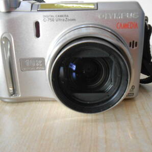 1154 中古・保管品 OLYMPUS オリンパス コンパクトデジタルカメラ C-750 CAMEDIA Ultra Zoom 通電・動作未確認の画像3