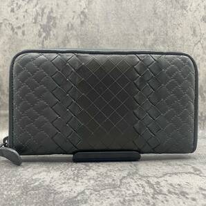 未使用級/希少色 ボッテガヴェネタ BOTTEGA VENETA 長財布 ラウンドファスナー イントレチャート メンズ ビジネス レザー 本革 グレー の画像2