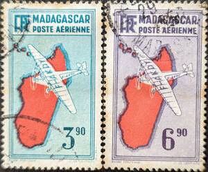 [ foreign stamp ]madaga Skull 1941 year 04 month 24 day issue air mail -madaga Skull. map on. airplane . seal attaching 