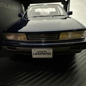 Nissan Leopard （F31） Ultima V30TWINCAM TURBO Dark Blue/Silver （1/18スケール IG1559）の画像4