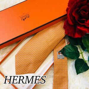 HERMES エルメス メンズ 男性 紳士 ネクタイ ブランドネクタイ 総柄 シンプル オレンジ 橙 ビジネス 結婚式 素敵 お祝い 美品 剣先 8.3cm