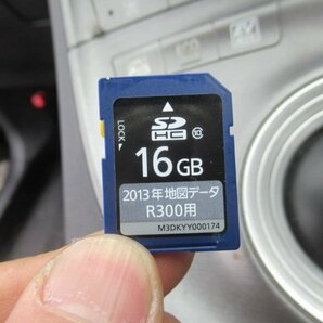 (A03446-D) プリウス (ZVW30) パナソニック ストラーダ CN-R300WD メモリーナビ CD DVD フルセグ Bluetooth H25年 2013年 DAA-ZVW30 30の画像9