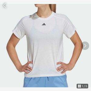 adidas アディダス　レディース　半袖Tシャシ　XL O ホワイト　未使用 ホワイト Tシャツ 白 tee