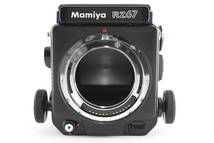 MAMIYA マミヤ RZ67 PROFESSIONAL ボディ ＋ 120 フィルムバック 中判カメラ　#3637_画像2