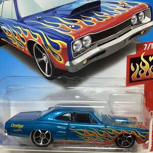 ☆ホットウィール☆ '69 ダッジ コロネット スーパービー 青 ブリスター割れあり Hot Wheels の画像1