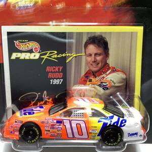 ☆ホットウィール プロ レーシング☆ フォード　サンダーバード　#10 ナスカー NASCAR リアルライダー　Hot Wheels