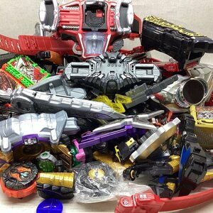 ■仮面ライダー 変身ベルトトイ＆特撮ヒーロートイ まとめ売り いろいろ ごちゃまぜ10㎏ 中古品 /10.4kg■