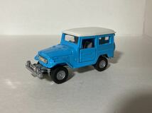 FJ40V トヨタ ランドクルーザー 分解 Tリミテッド車輪付 平坦屋根に交換? 縮尺1/60 中国製トミカNo.2 同梱本日終了分.木曜迄お支払い厳守_画像1