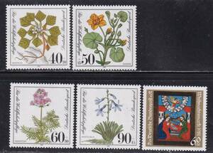 * Germany * memory {.. size front. flower }1981 year /NH/5 kind ./Scott#B589~B593