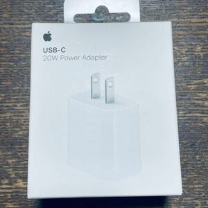 APPLE MHJA3AM/A WHITE 未開封 アップル Adapter USB-C 充電器