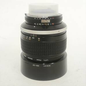 【M4828】カメラレンズ NIKON ニコン NIKKOR 85mm 1:1.4 / HN-20 フード 一眼レフカメラ L37cフィルターの画像1