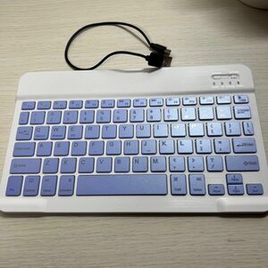 キーボード bluetooth ワイヤレス USB充電式