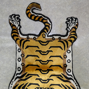 本物 シルク Mサイズ 93cm チベタンタイガー ラグ チベット絨毯 チベットラグ トラ ラグマット チベタンラグ カーペット NIGO APEの画像4