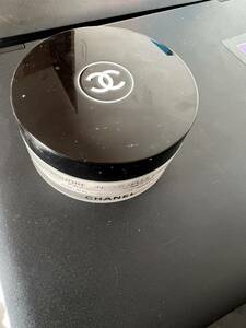 Chanel Pudul Universel Face Powder Chanel