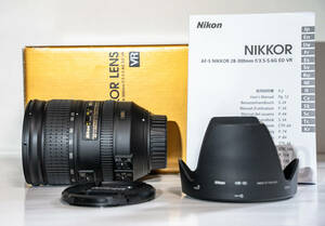 Nkon AF-S NIKKOR 28-300mm f/3.5-5.6G ED VR　新品級美品中古