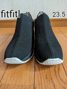 美品fitfitフィットフィット　ストレッチスニーカー　23.5　黒