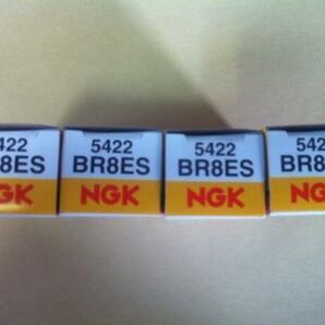 新品送料込NGKスパークプラグBR8ES 4個 KSR-2等の画像1