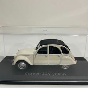 アシェット 国産名車コレクション 1/43 Citroen 2CV 1963年 シトロエン クラシックカー 旧車 ミニカー モデルカーの画像3